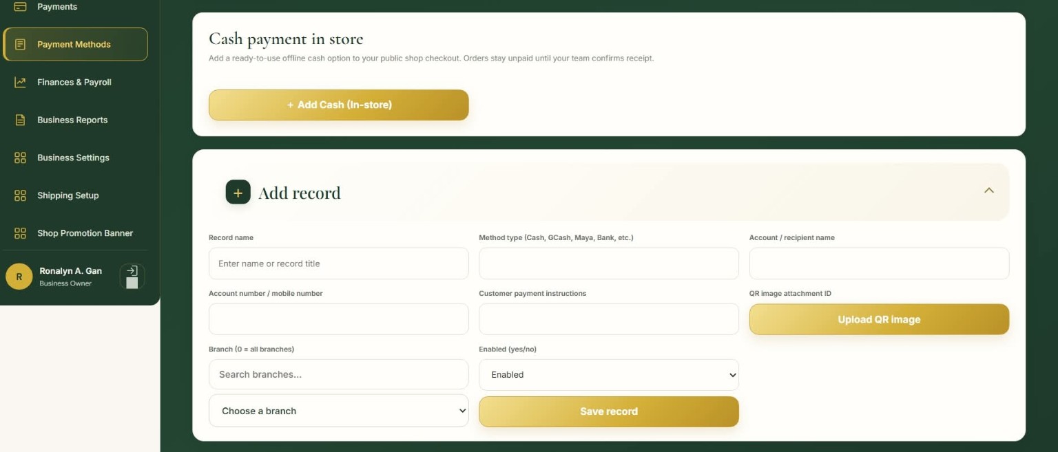 Payment method setup screen with QR image upload and cash payment in store options